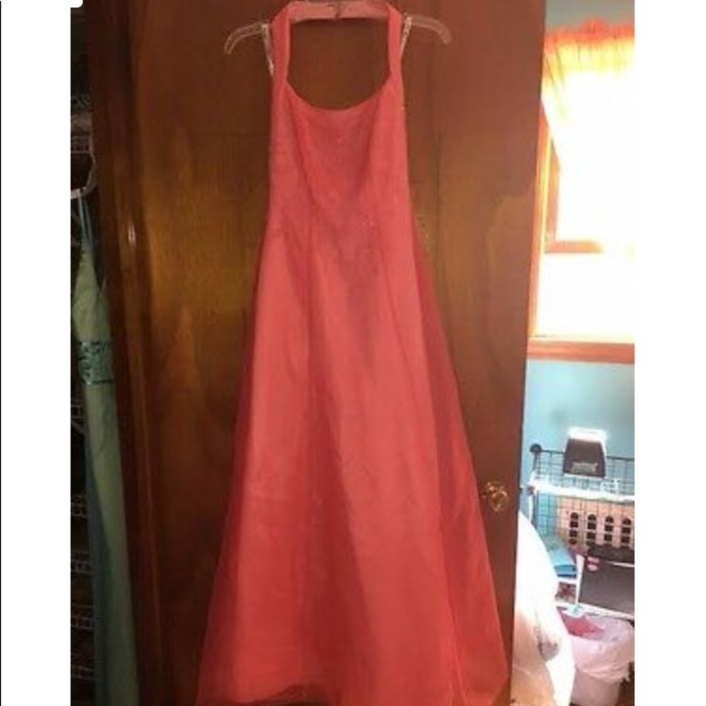 Prom dress - Picture 2 of 5
